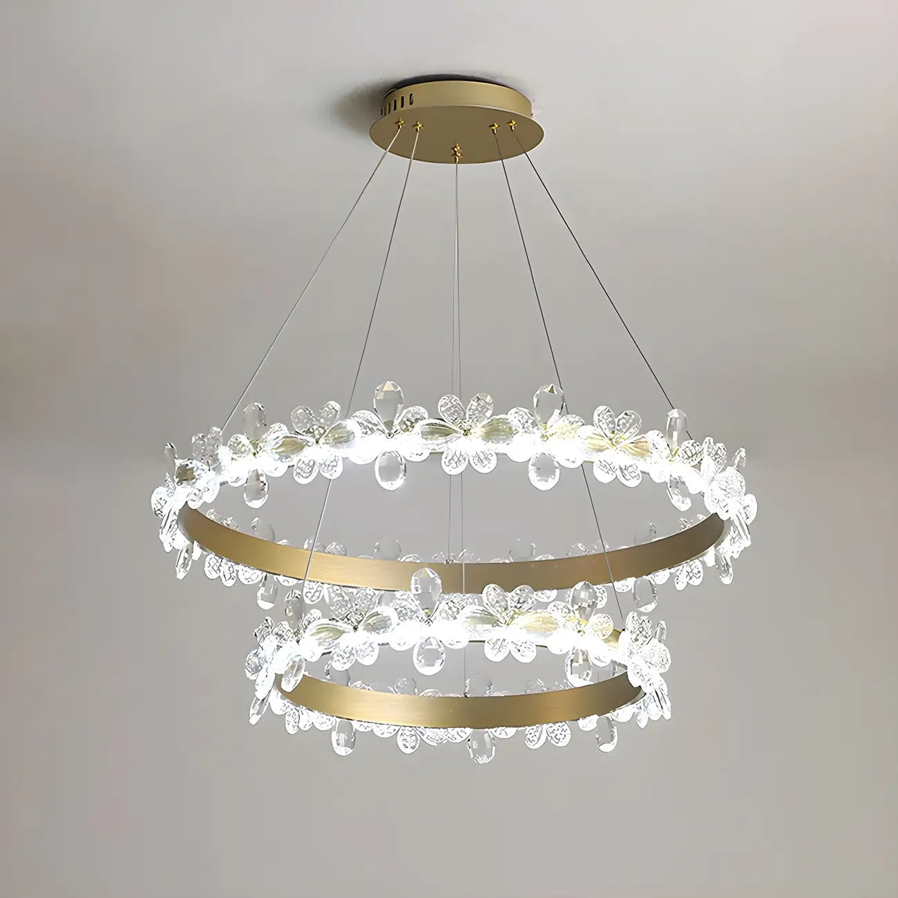 Lustre moderne doré à LED dimmable avec anneau en cristal et fleurs