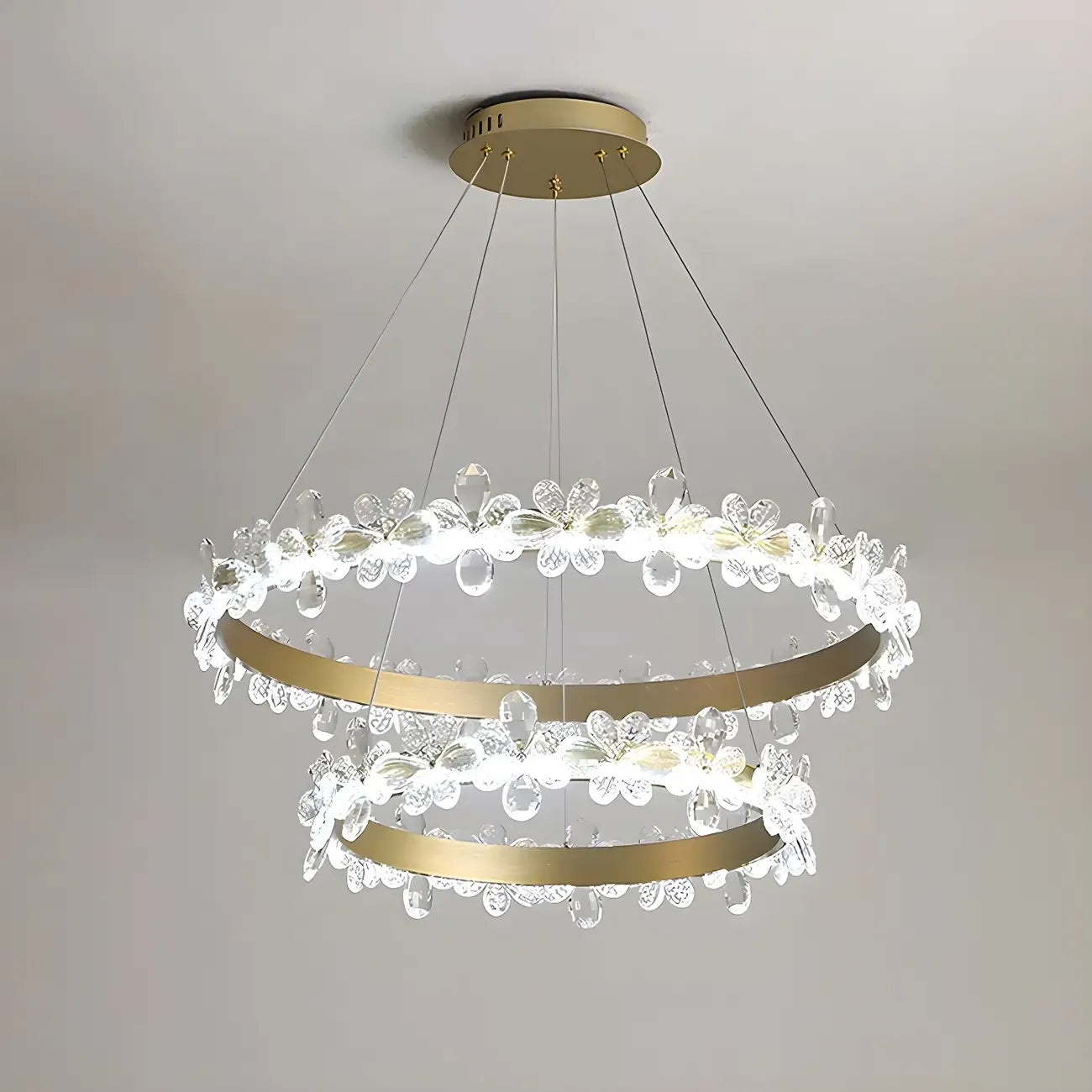 Lustre moderne doré à LED dimmable avec anneau en cristal et fleurs