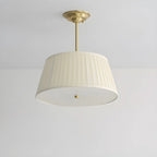 Lustre minimaliste en métal plissé avec abat-jour