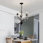 Lampadario a candelabro moderno ed elegante con rami neri e cristalli