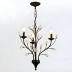 Lampadario a candelabro moderno ed elegante con rami neri e cristalli
