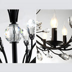 Lampadario a candelabro moderno ed elegante con rami neri e cristalli