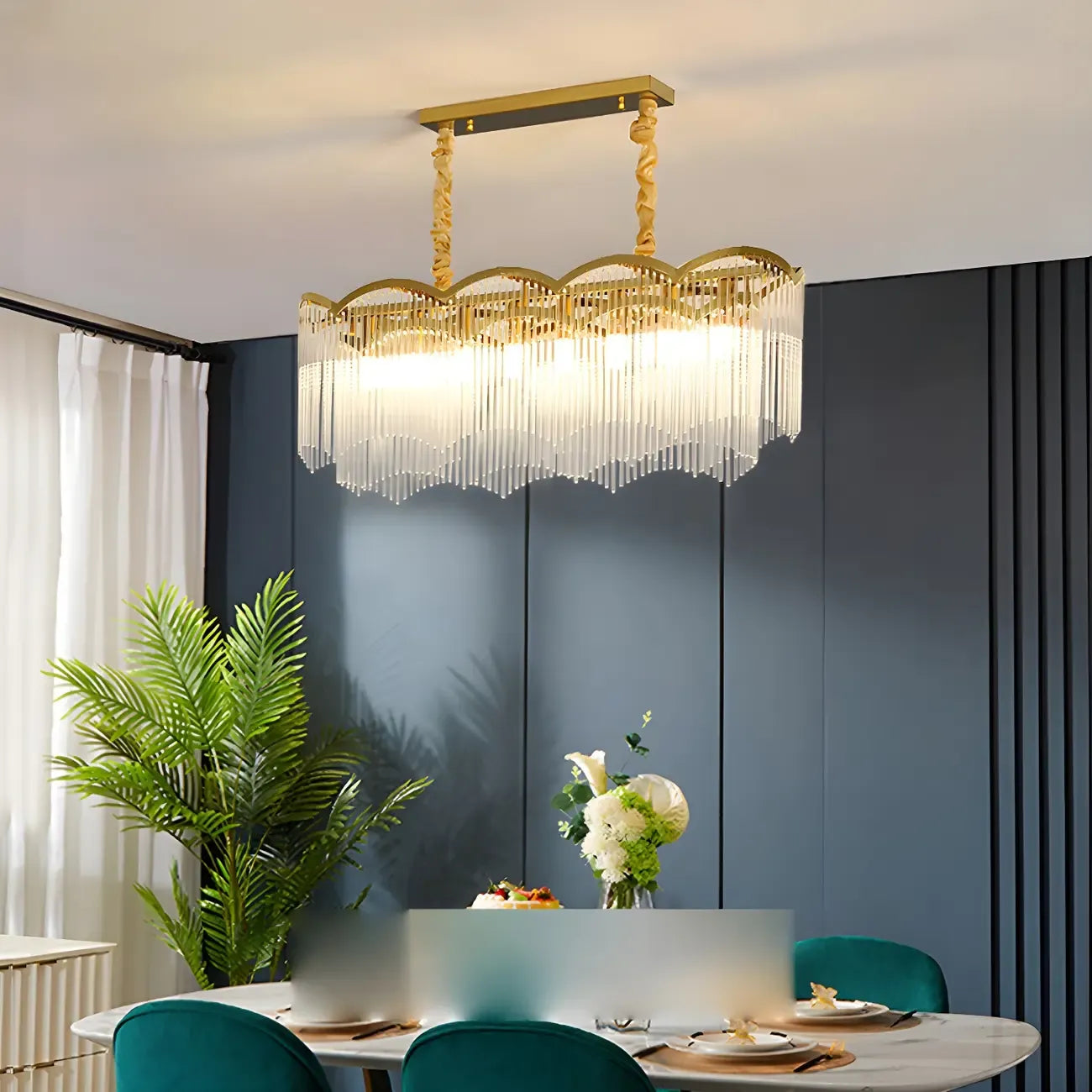 Lustre à chaîne en cristal cannelé doré pour salle à manger