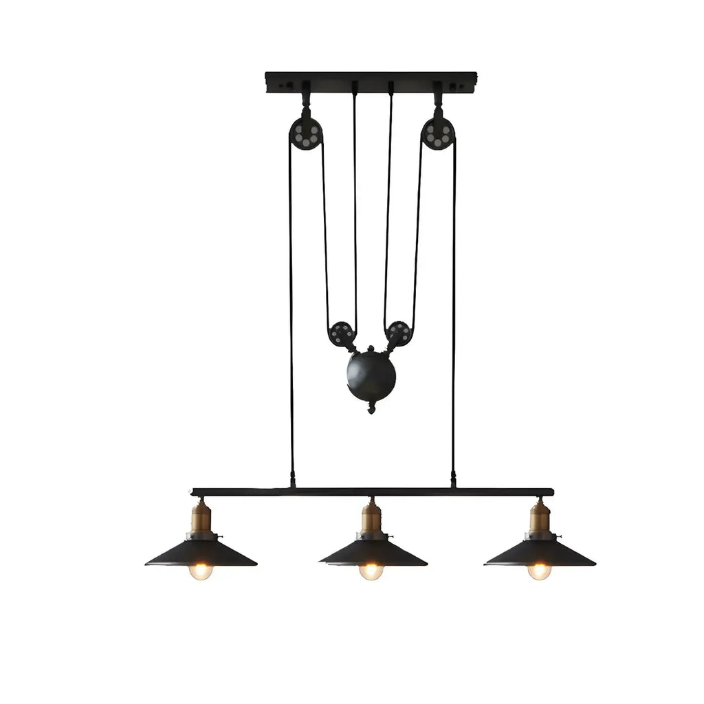 Suspension industrielle en métal noir avec poulie pour cuisine