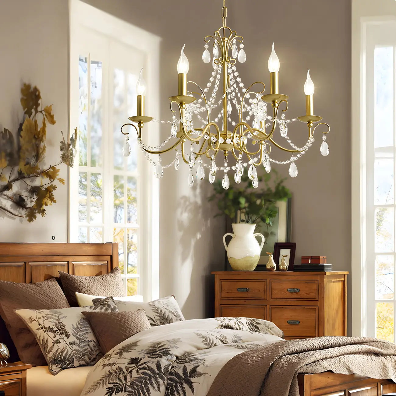 Lustre classique élégant en métal cristal doré