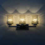 Applique murale LED chromée à 3 lumières avec verre prismatique pour salle de bain