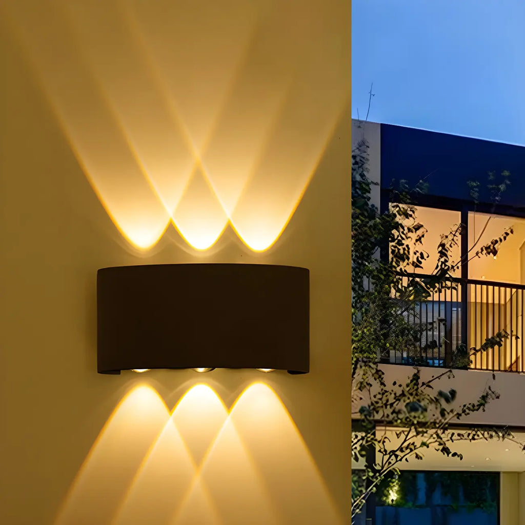 Applique murale extérieure moderne en métal noir à LED (éclairage vers le haut et vers le bas)