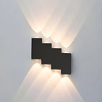 Applique murale extérieure moderne géométrique en métal noir à LED