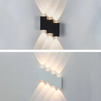 Applique murale extérieure moderne géométrique en métal noir à LED