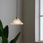 Suspension conique en verre transparent de style industriel
