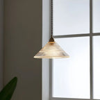 Suspension conique en verre transparent de style industriel