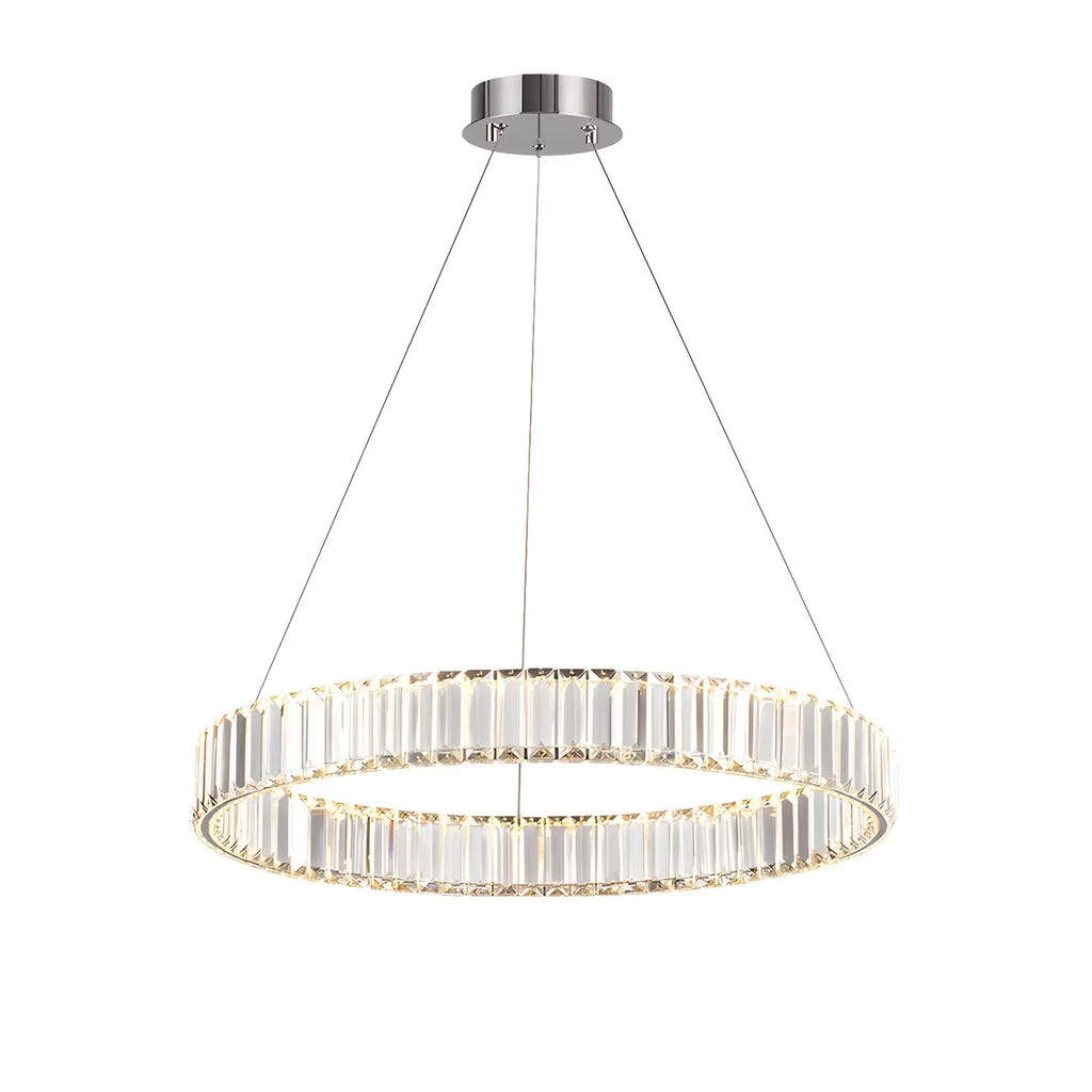 Salle à manger avec suspension moderne en cristal et anneau LED