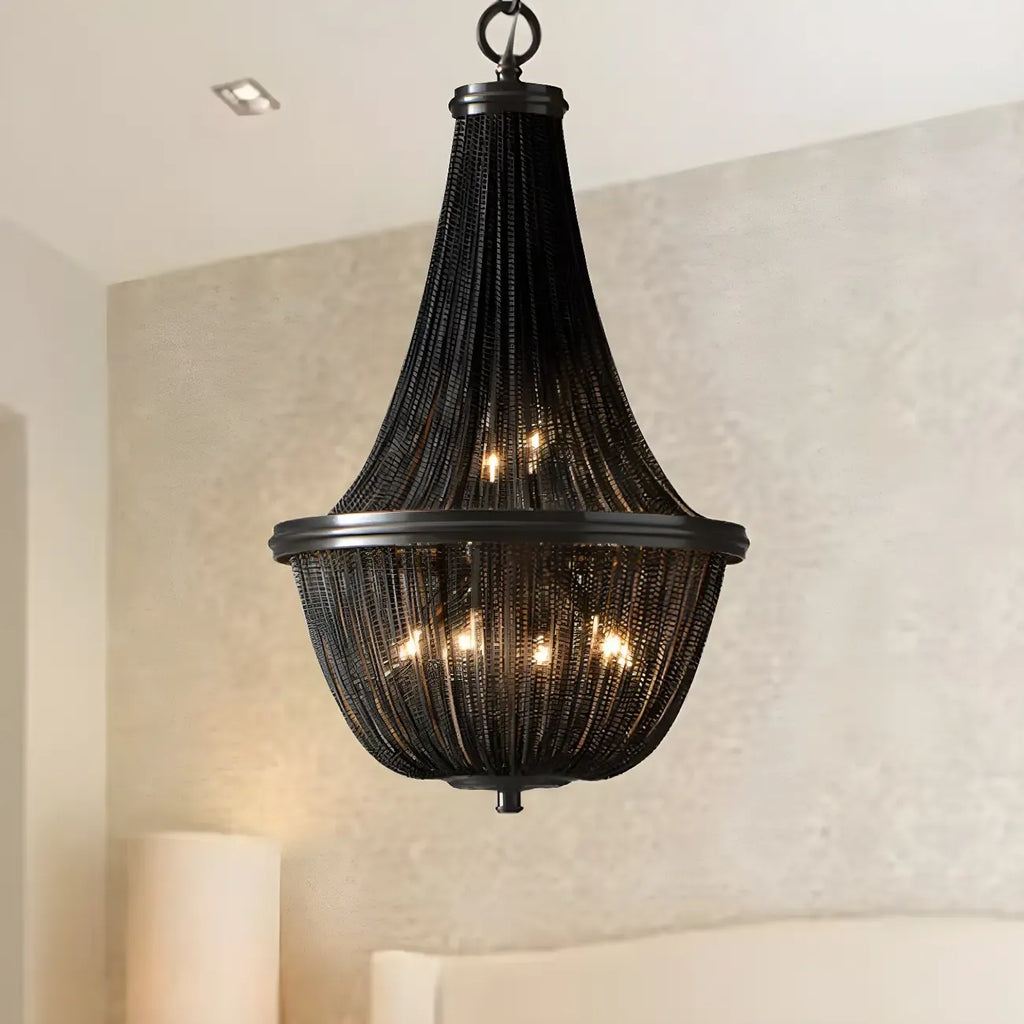 Lustre rustique en métal avec panier à perles noires et grand lustre