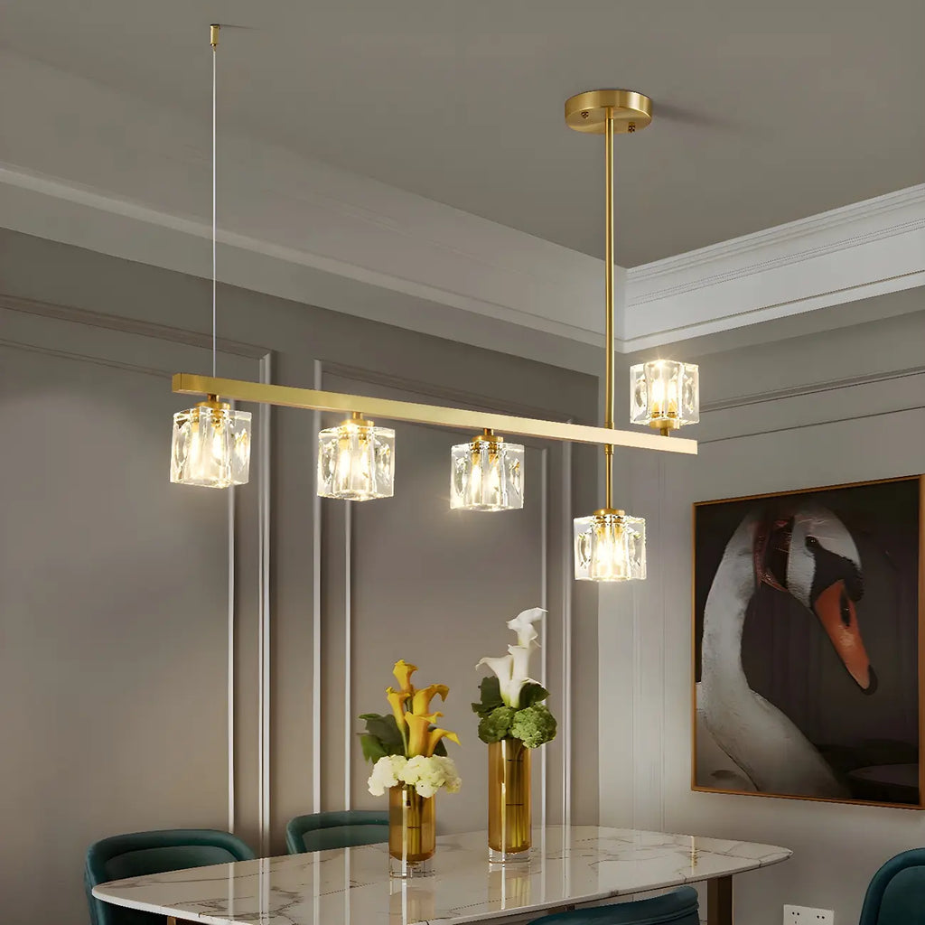 Suspension linéaire géométrique en cristal doré pour îlot lumineux