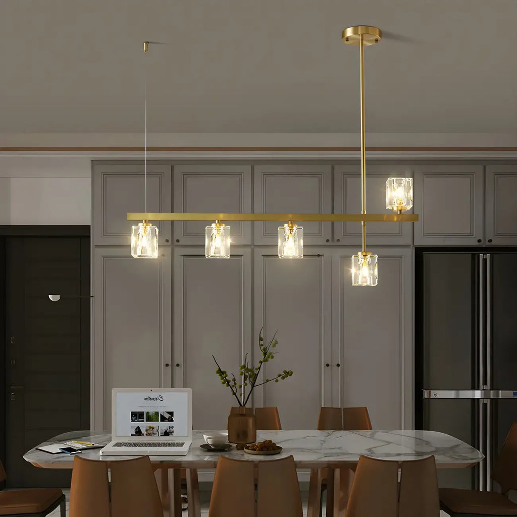 Suspension linéaire géométrique en cristal doré pour îlot lumineux