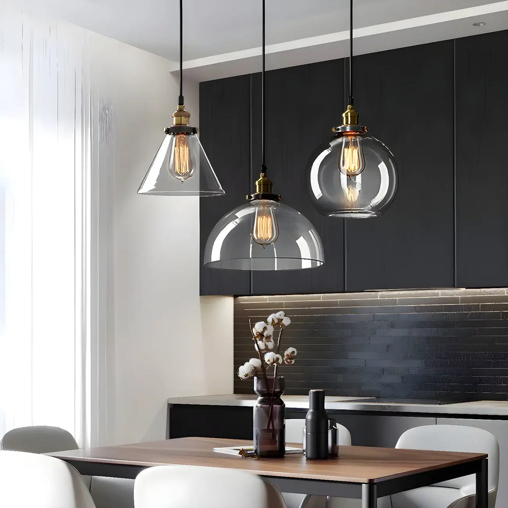 Suspension industrielle géométrique en verre transparent à une lumière pour cuisine