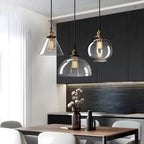 Suspension industrielle géométrique en verre transparent à une lumière pour cuisine