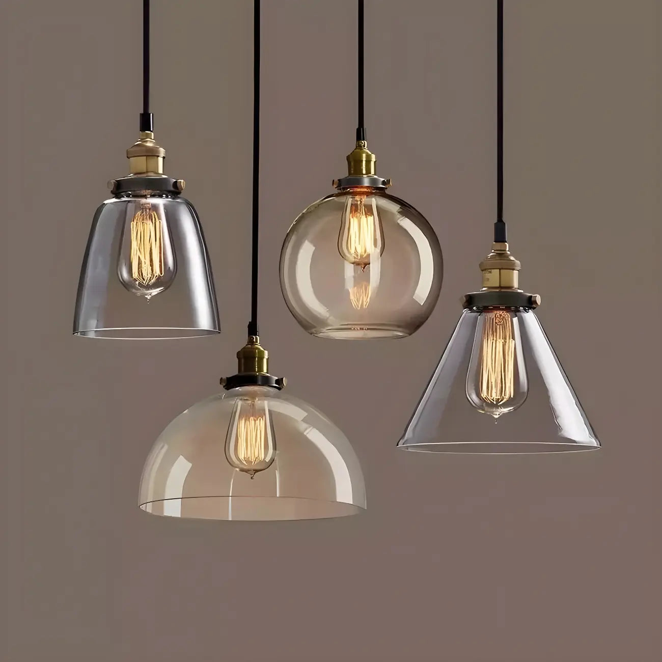 Suspension industrielle géométrique en verre transparent à une lumière pour cuisine