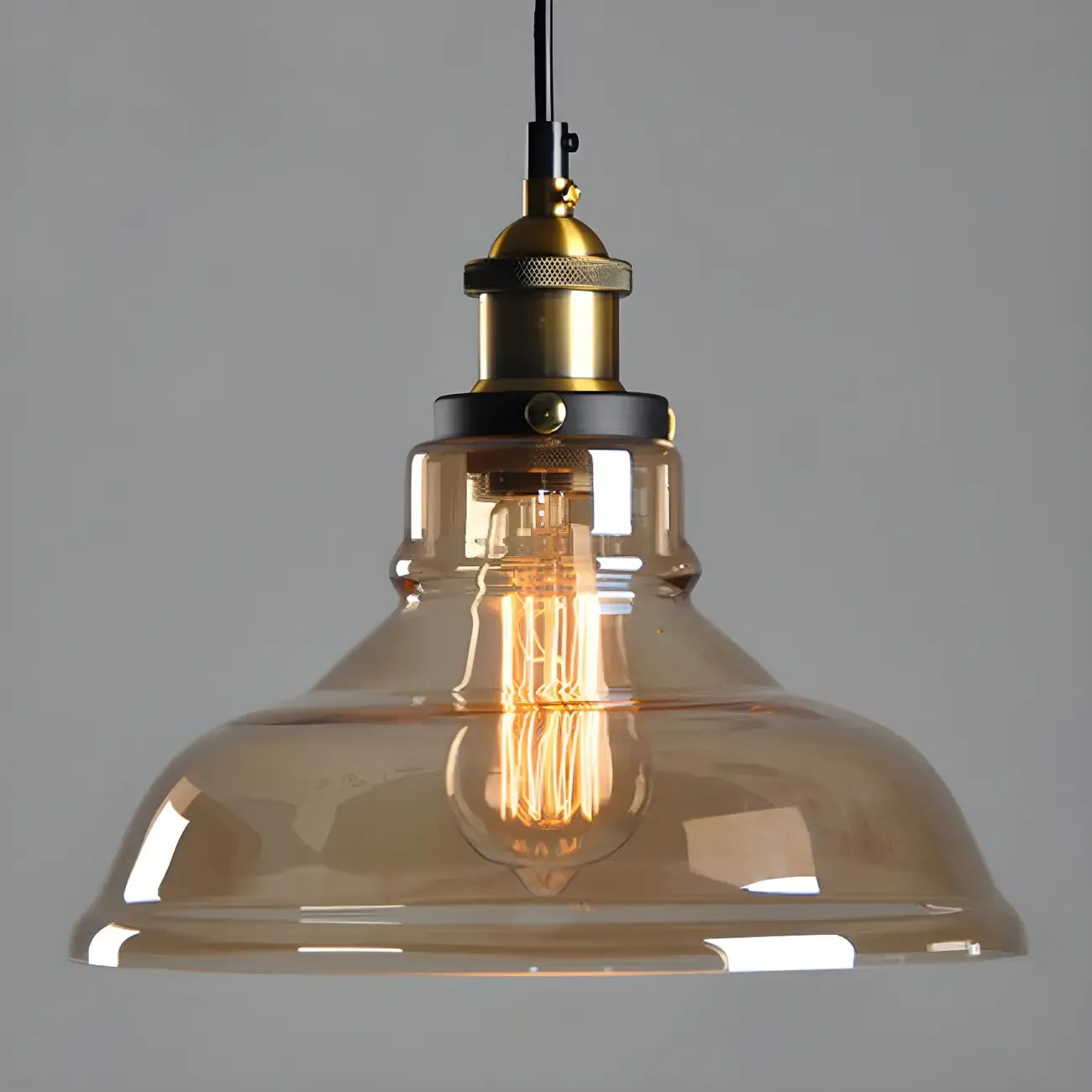 Suspension industrielle géométrique en verre transparent à une lumière pour cuisine