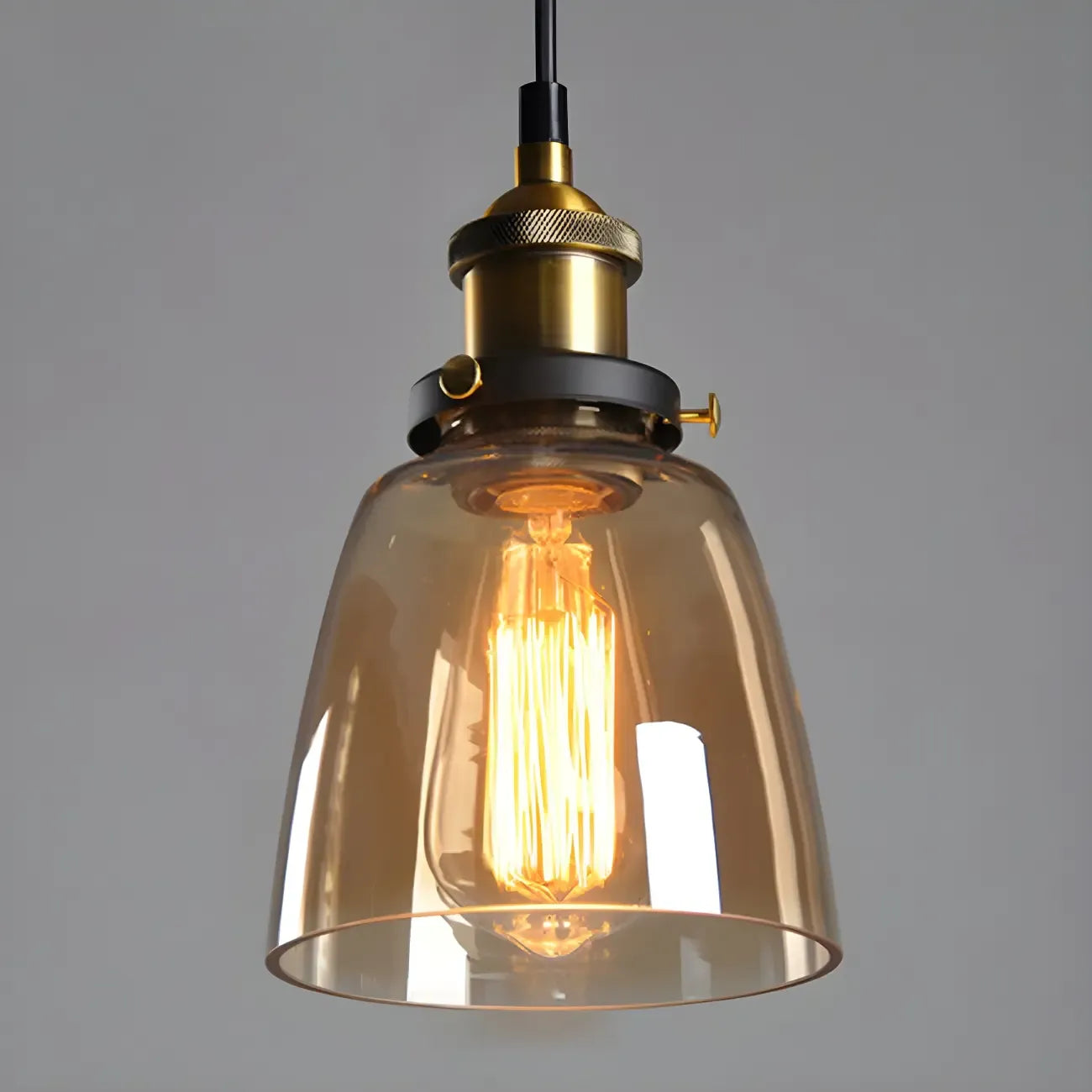 Suspension industrielle géométrique en verre transparent à une lumière pour cuisine