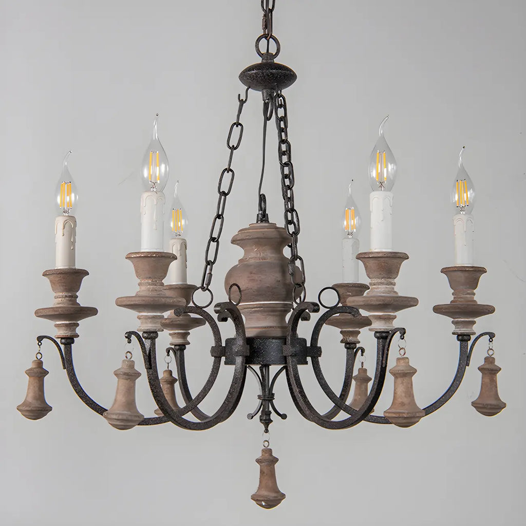Lustre rustique de style campagnard en bois brun à 6 lumières, de type candélabre.