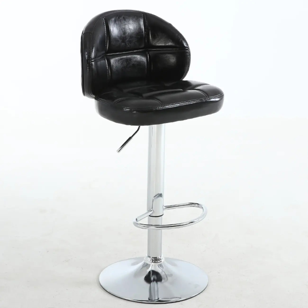 Tabouret de bar pivotant et réglable en cuir contemporain