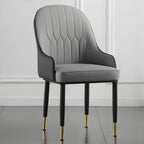 Chaise de salle à manger contemporaine en cuir avec accoudoirs et dossier incurvé