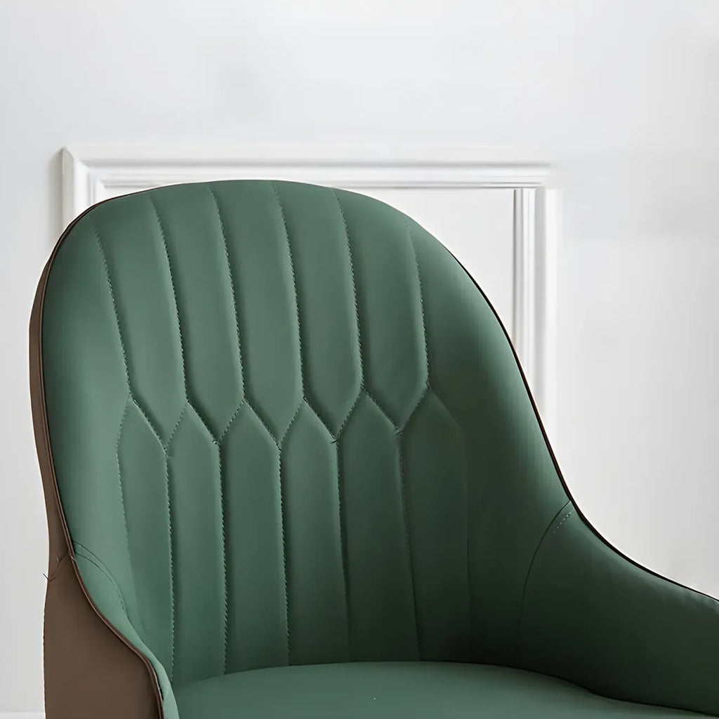 Chaise de salle à manger contemporaine en cuir avec accoudoirs et dossier incurvé