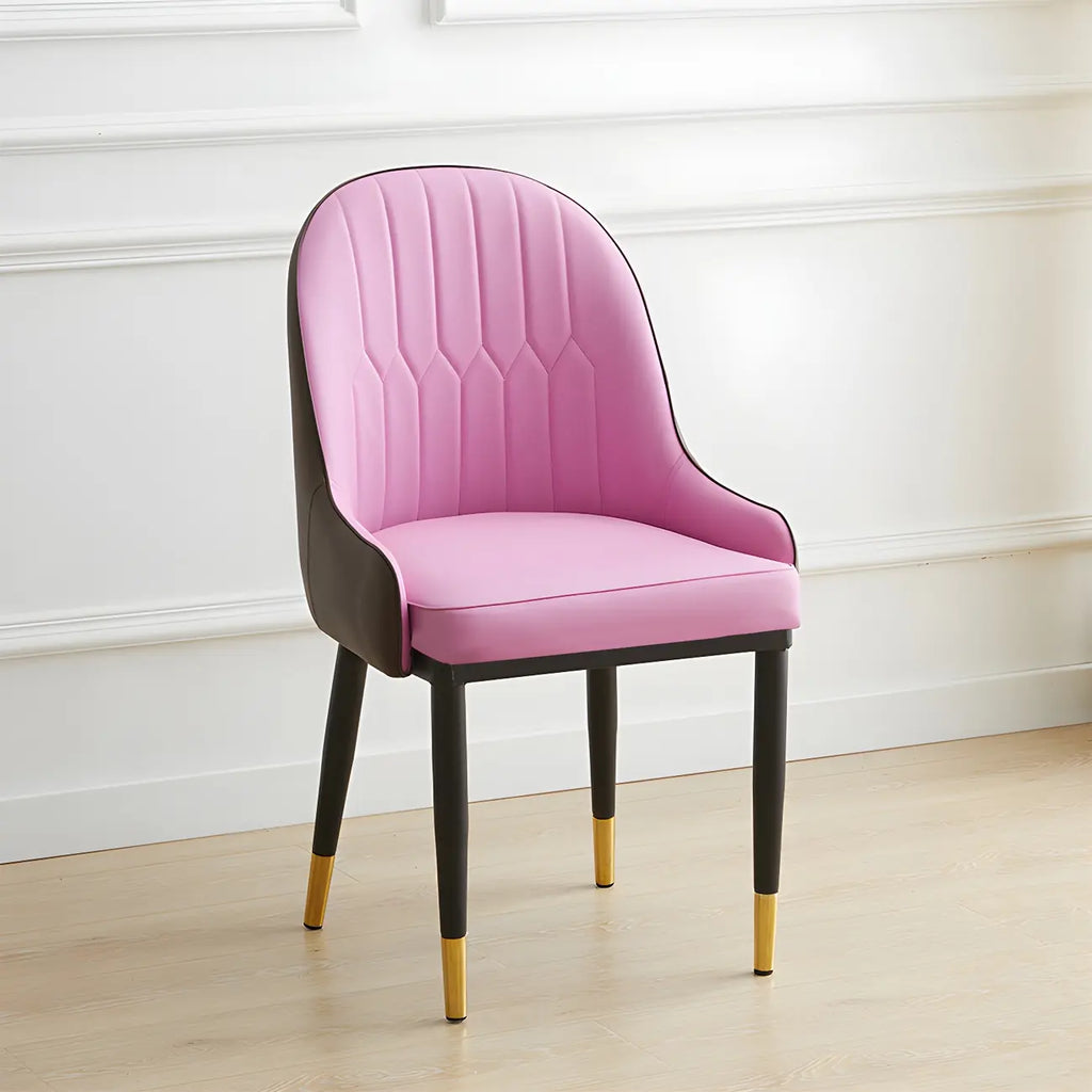 Chaise de salle à manger contemporaine en cuir avec accoudoirs et dossier incurvé