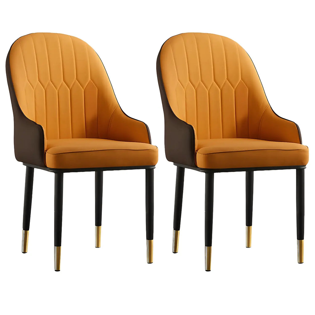 Chaise de salle à manger contemporaine en cuir avec accoudoirs et dossier incurvé