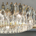 Lustre ovale moderne et élégant en cristal clair