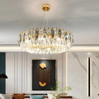 Lustre ovale moderne et élégant en cristal clair
