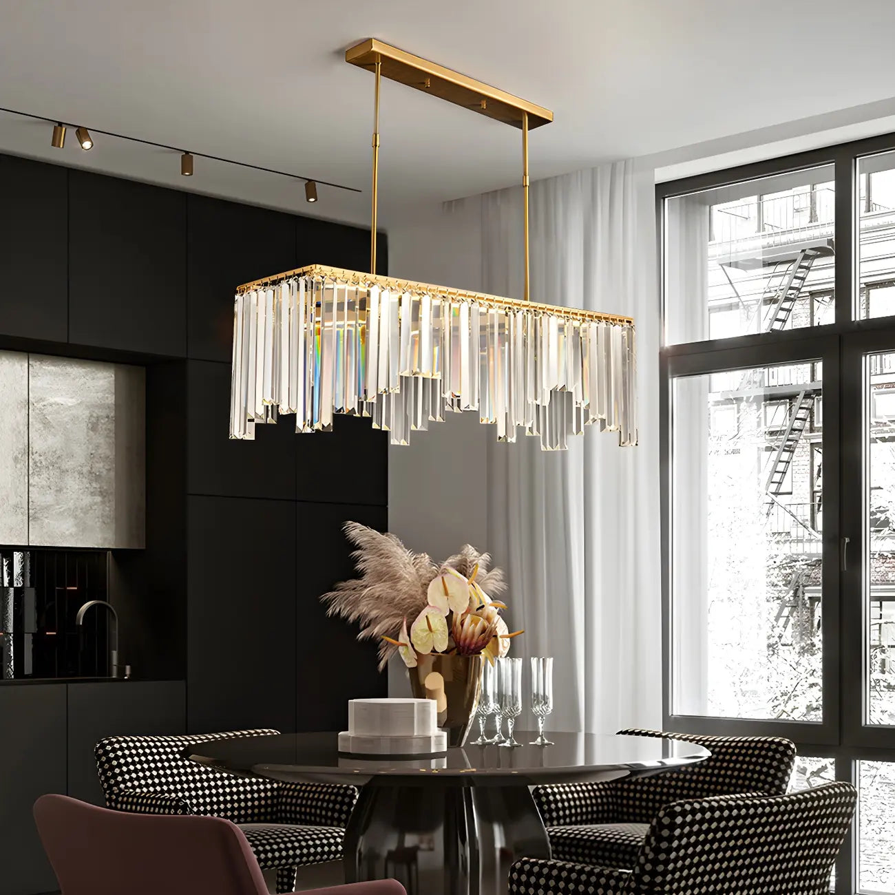 Lustre géométrique en cristal doré pour salle à manger