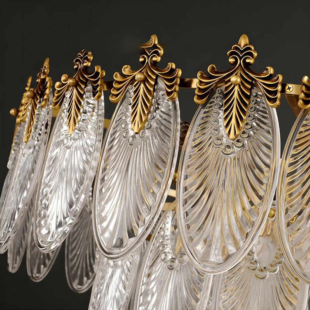 Lustre élégant en laiton et verre côtelé à plusieurs niveaux