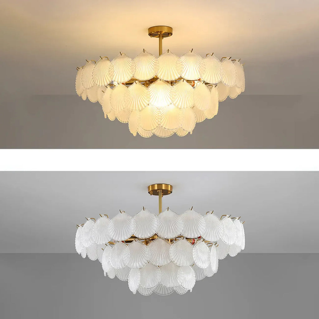 Lampadario in vetro a strati smerlato regolabile, elegante e unico, color oro