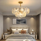 Lampadario in vetro a strati smerlato regolabile, elegante e unico, color oro