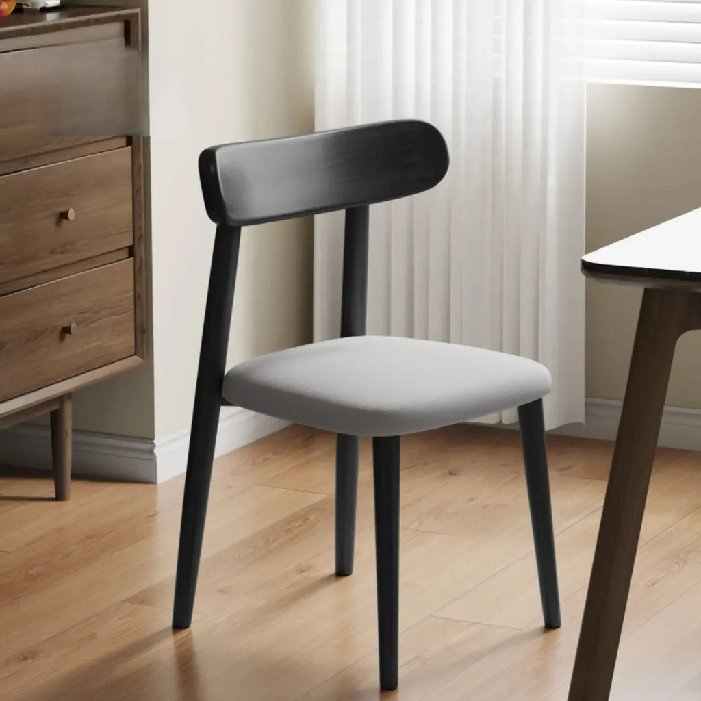 Chaise de salle à manger moderne en cuir sans accoudoirs et dossier bas