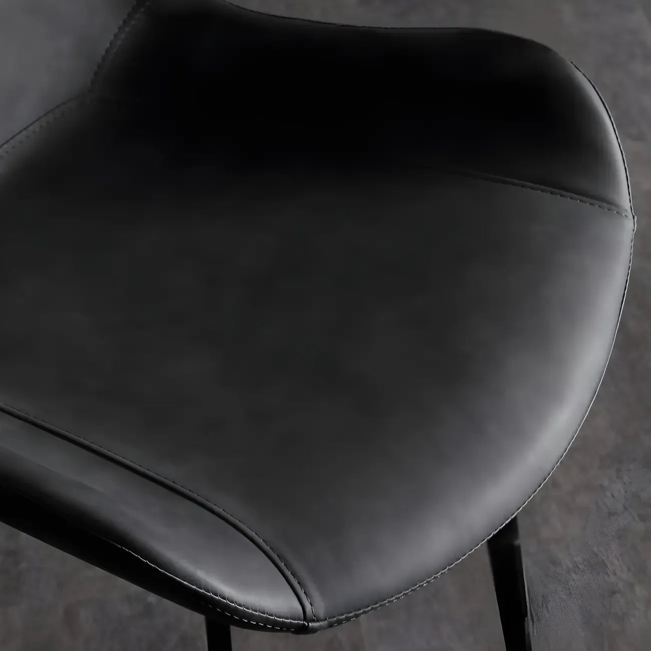 Ensemble de 2 chaises de salle à manger de style industriel moderne avec revêtement en cuir