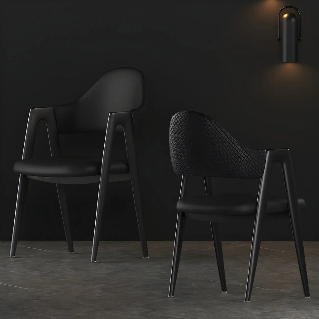 Chaise de salle à manger moderne en cuir avec dossier incurvé et accoudoirs ouverts