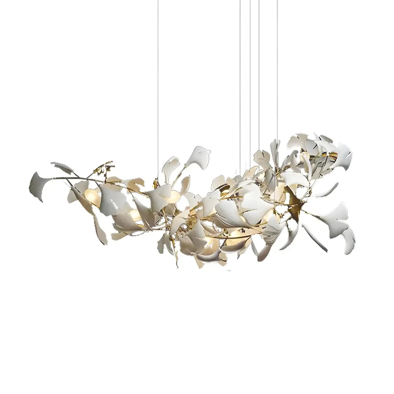 Salle à manger avec lustre moderne blanc inspiré des feuilles