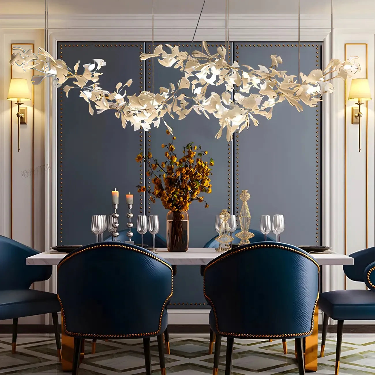 Salle à manger avec lustre moderne blanc inspiré des feuilles