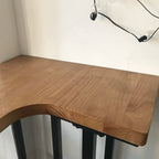 Tables de bar industrielles en bois naturel et fer forgé, en forme de L