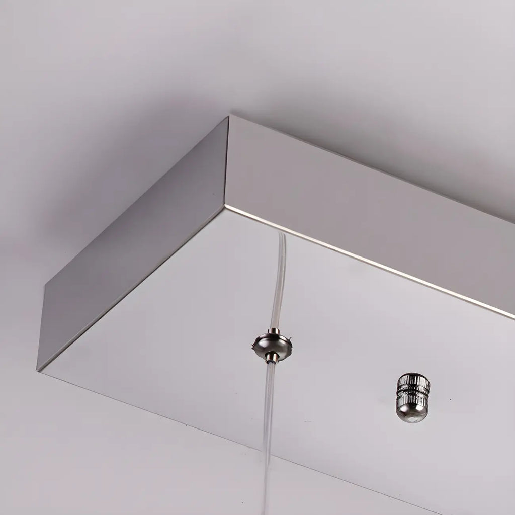 Suspension élégante en cristal avec LED et télécommande pour cuisine.