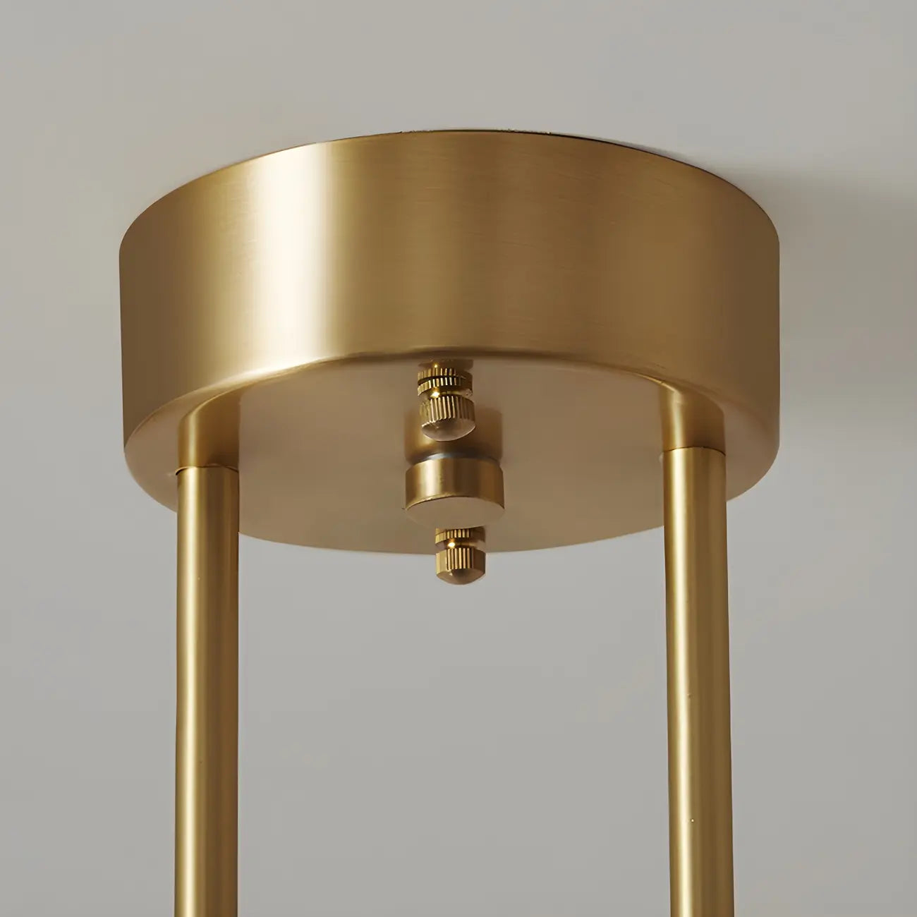 Suspension moderne dorée à globe réglable pour îlot de cuisine