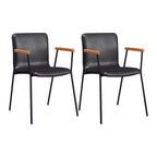 Chaise de salle à manger en cuir avec pieds en métal, accoudoirs et dossier.