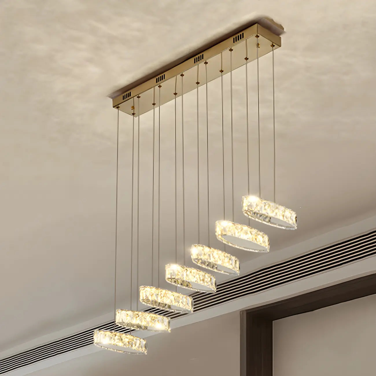 Suspension linéaire moderne en cristal doré pour cuisine