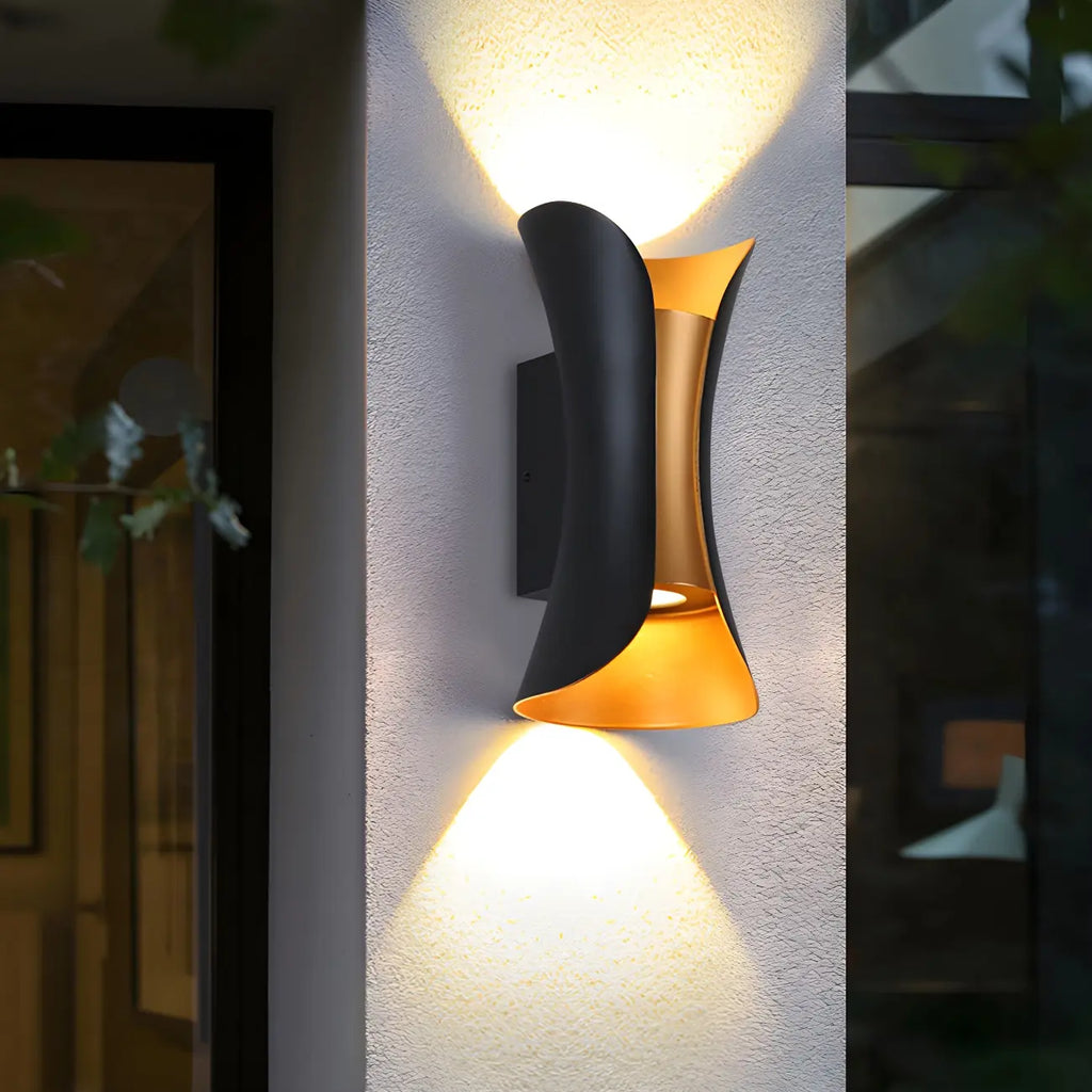 Applique murale extérieure moderne en métal LED en forme de sablier