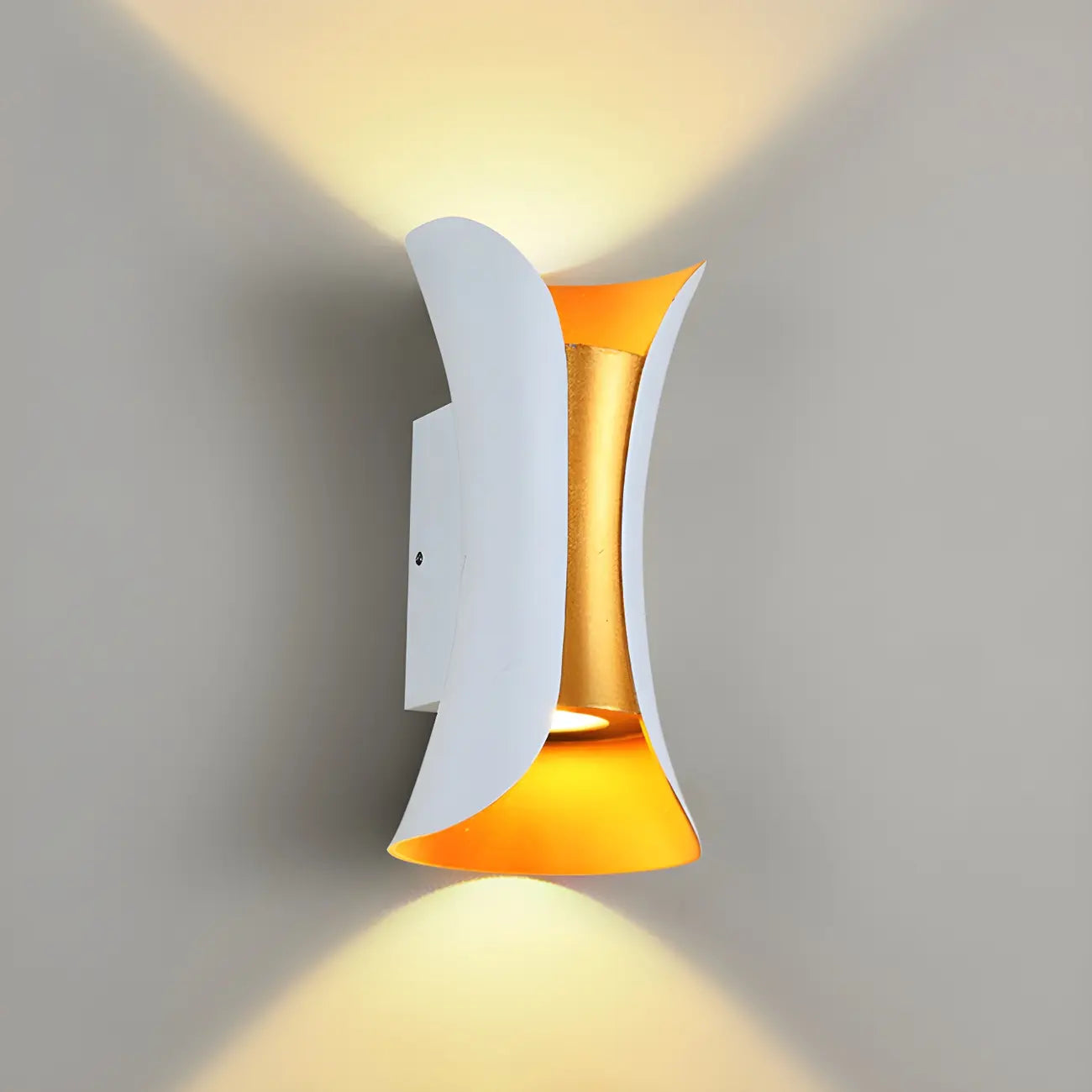Applique murale extérieure moderne en métal LED en forme de sablier