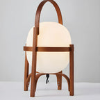 Lampe de table LED géométrique à brancher avec cadre en bois pour chambre