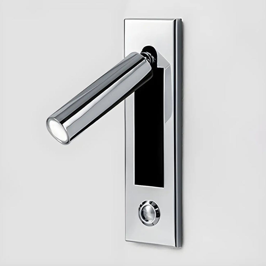 Applique murale moderne en métal avec LED et interrupteur, idéale pour la lecture dans la chambre.